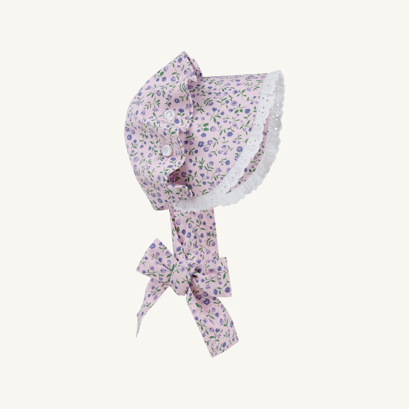 Bellefaire Bonnet - Broadcloth/Eyelet - Tulips/White