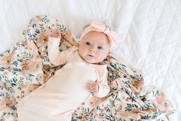 Newborn Knotted Gown- Blush