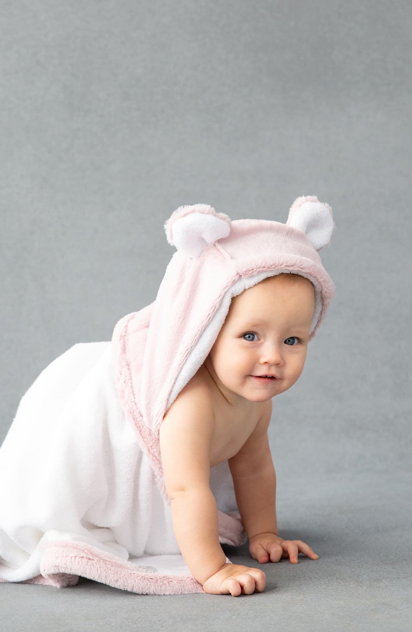 Chenille Hooded Towel- Pink