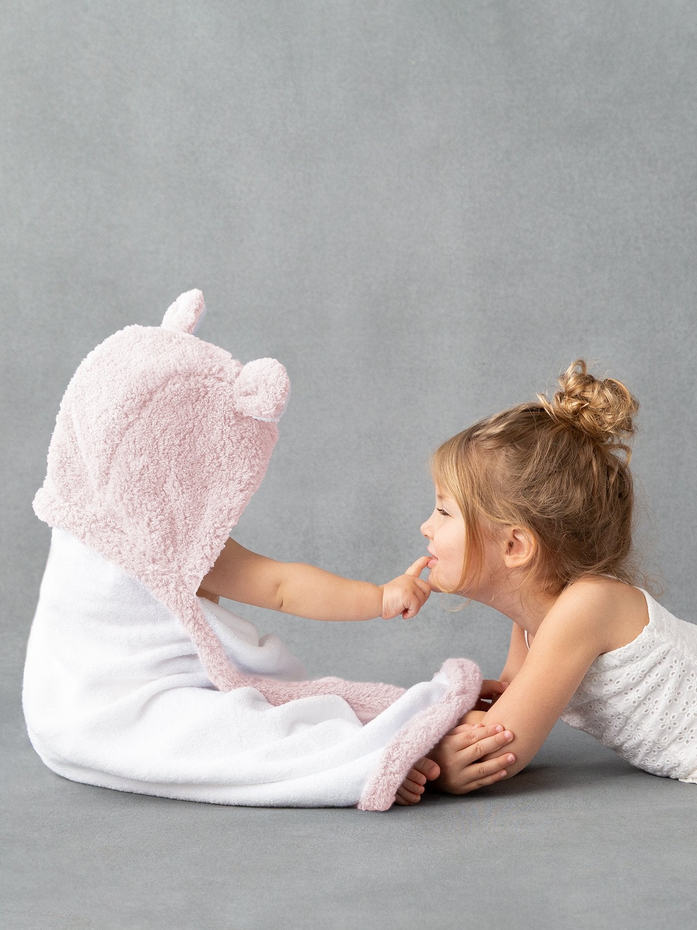 Chenille Hooded Towel- Pink