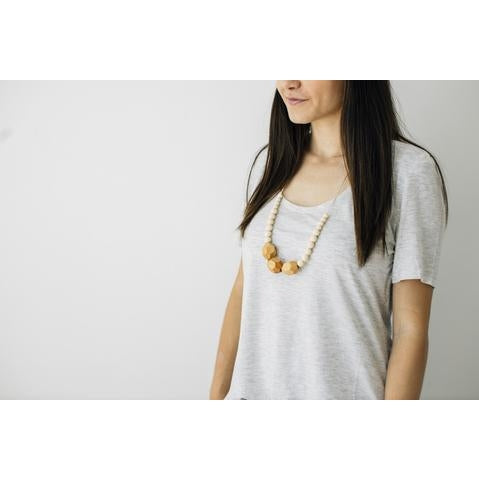 The Austin Teething Necklace- Cream